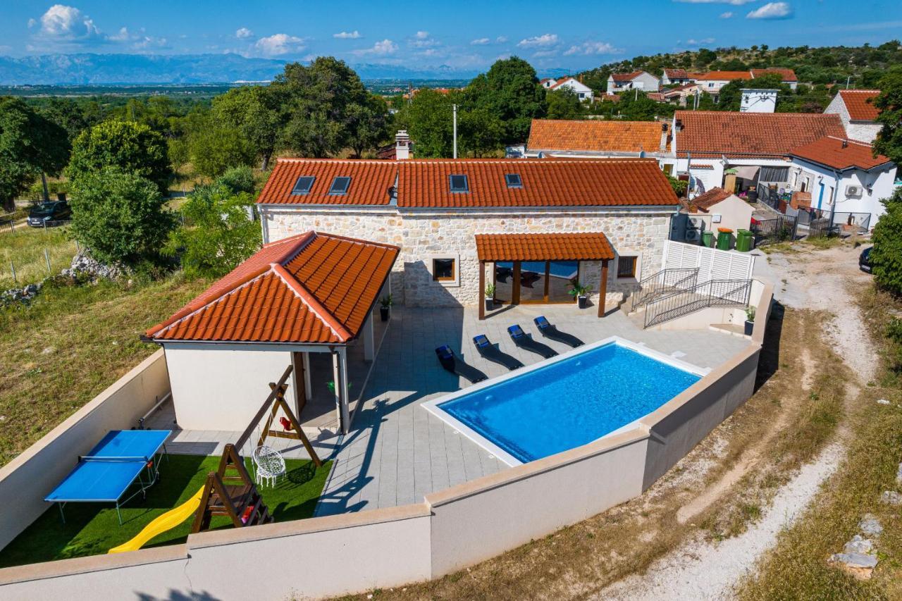 Stone Villa Miandri Sukošan المظهر الخارجي الصورة