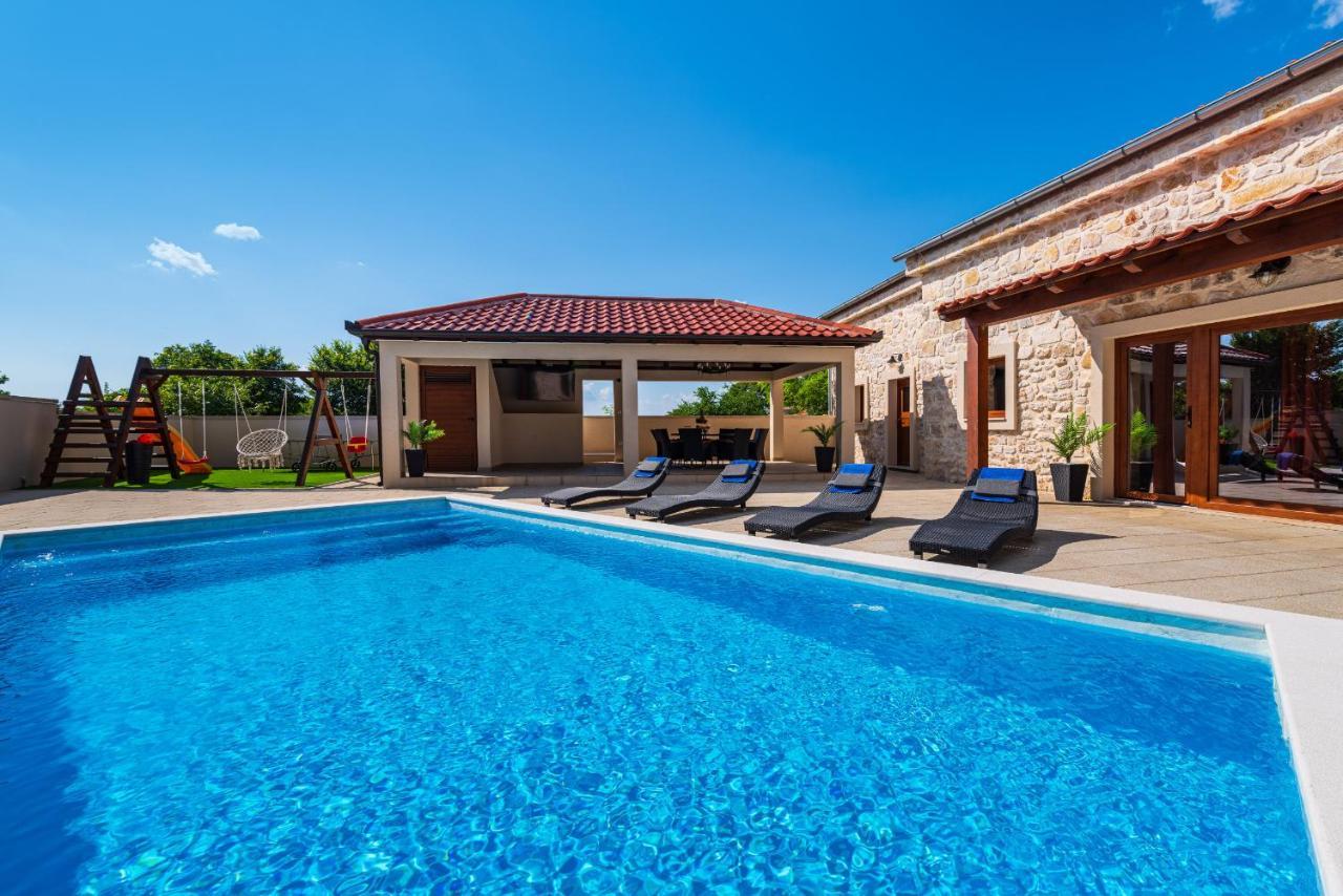 Stone Villa Miandri Sukošan المظهر الخارجي الصورة
