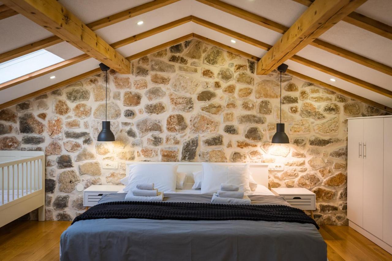 Stone Villa Miandri Sukošan المظهر الخارجي الصورة