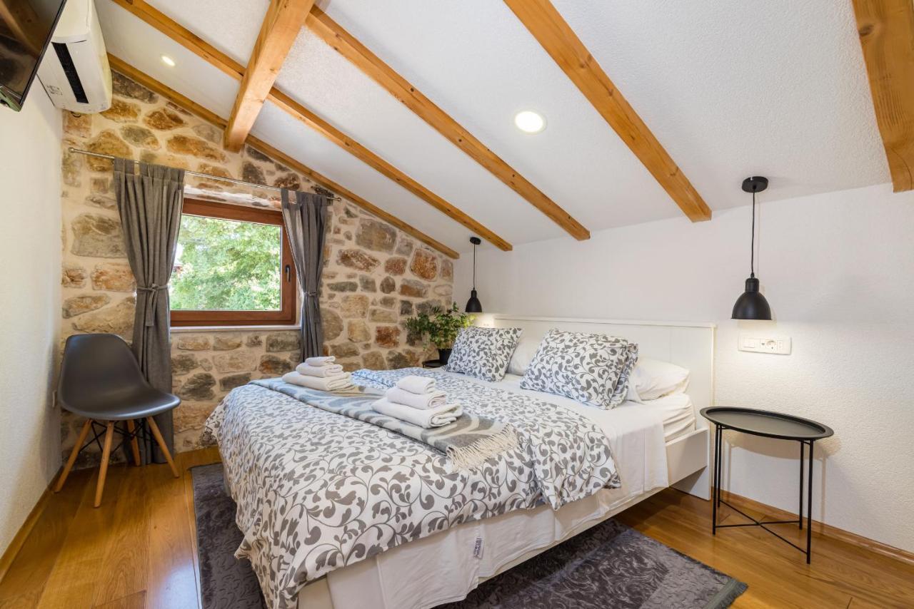 Stone Villa Miandri Sukošan المظهر الخارجي الصورة