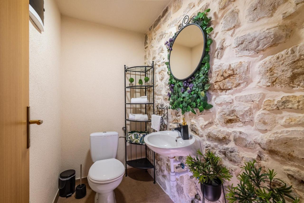 Stone Villa Miandri Sukošan المظهر الخارجي الصورة
